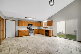 4224 Ashcott Ln, Plainfield, IL 60586 - Photo 5