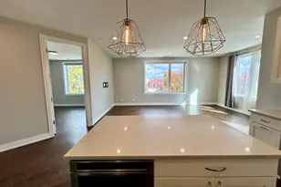 2303 W Wilcox St, Chicago, IL 60612 - Photo 5