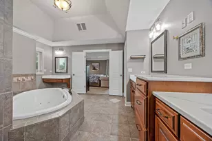 4767 Sassafras Ln, Naperville, IL 60564 - Photo 31