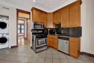 1404 W Flournoy St, Chicago, IL 60607 - Photo 9