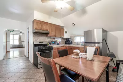 2416 N Rutherford Avenue, Chicago, IL 60607 - Photo 19