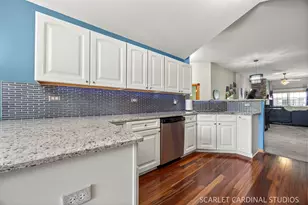 2413 Wilton Ln, Aurora, IL 60502 - Photo 5