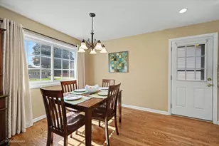 767 N Willow Rd, Elmhurst, IL 60126 - Photo 7