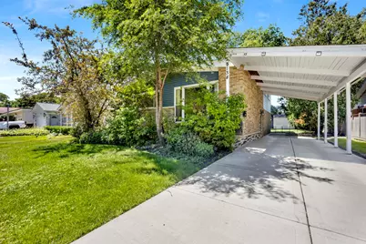 9138 Four Winds Way, Skokie, IL 60076 - Photo 1