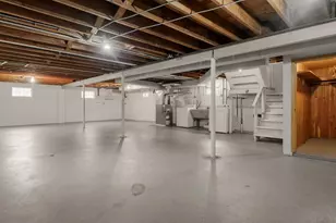 5024 Harnew Rd S, Oak Lawn, IL 60453 - Photo 13