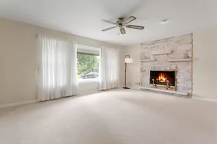 5024 Harnew Rd S, Oak Lawn, IL 60453 - Photo 3