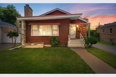 5024 Harnew Road S, Oak Lawn, IL 60453 - Photo 1