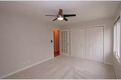 220 Fairway Road, Lake Zurich, IL 60047 - Photo 29