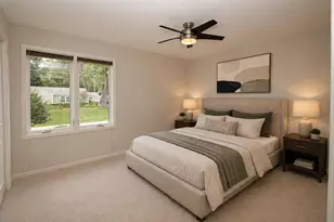 220 Fairway Rd, Lake Zurich, IL 60047 - Photo 9