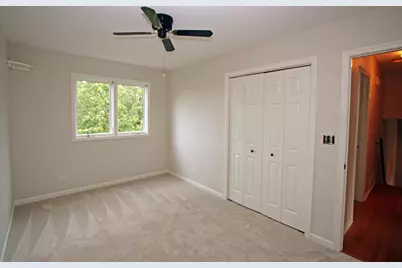 220 Fairway Road, Lake Zurich, IL 60047 - Photo 27