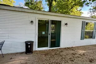 1009 Bay Rd, McHenry, IL 60051 - Photo 11