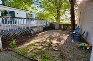 1009 Bay Rd, McHenry, IL 60051 - Photo 15