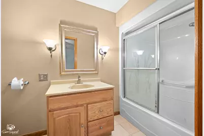 5878 Rose Circle, Saint Anne, IL 60964 - Photo 15