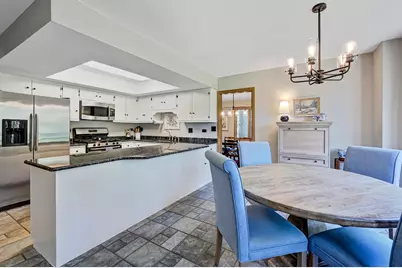 5631 S Elm Street, Hinsdale, IL 60521 - Photo 9