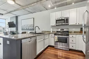 1610 W Fullerton Ave, Chicago, IL 60614 - Photo 5