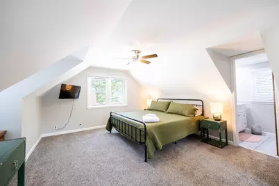 724 S New Street, Champaign, IL 61820 - Photo 17