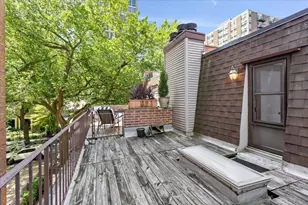 334 W Barry Ave, Chicago, IL 60657 - Photo 25
