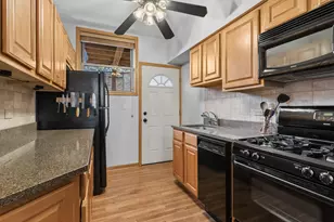 245 Washington Blvd, Oak Park, IL 60302 - Photo 7
