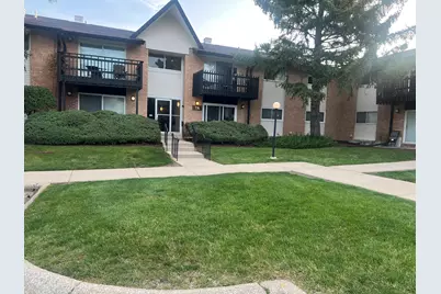 7A Kingery Quarter Drive #101, Willowbrook, IL 60527 - Photo 1