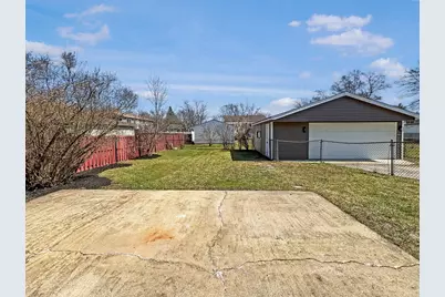 127 N Cedar Lane, Glenwood, IL 60425 - Photo 23