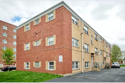 416 Laurel Avenue #1, Des Plaines, IL 60016 - Photo 1