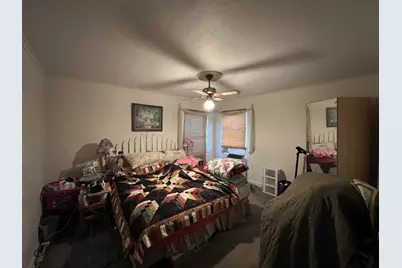 21 S Seymour Avenue, Mundelein, IL 60060 - Photo 11