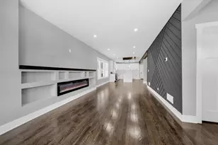 4830 W Crystal St, Chicago, IL 60651 - Photo 15