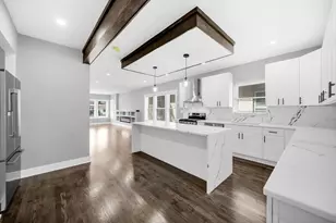 4830 W Crystal St, Chicago, IL 60651 - Photo 9