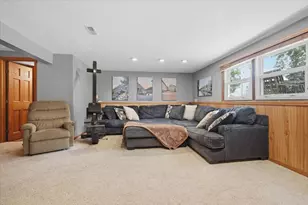 1213 Brentwood Ct, Normal, IL 61761 - Photo 17