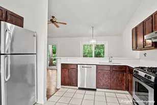 3287 Medford Ct, Island Lake, IL 60042 - Photo 13
