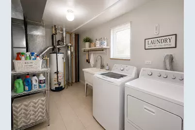 5708 W 64th Place, Chicago, IL 60638 - Photo 9