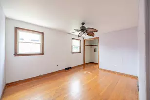 12927 S Saginaw Ave, Chicago, IL 60633 - Photo 5