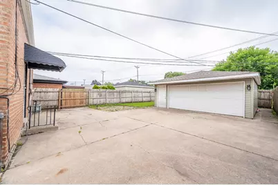 12927 S Saginaw Avenue, Chicago, IL 60633 - Photo 15