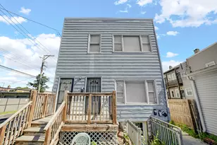 120 E Kensington Ave, Chicago, IL 60628 - Photo 1