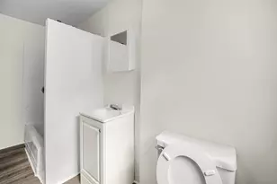 120 E Kensington Ave, Chicago, IL 60628 - Photo 5