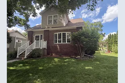 1203 6th Street, Peru, IL 61354 - Photo 1