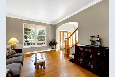361 S Quentin Road, Palatine, IL 60067 - Photo 9