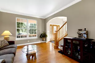 361 S Quentin Rd, Palatine, IL 60067 - Photo 9