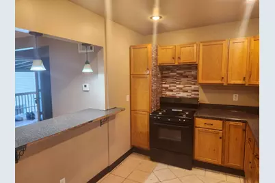 208 Illinois Street #2, Joliet, IL 60436 - Photo 7