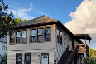 208 Illinois St, Joliet, IL 60436 - Photo 1
