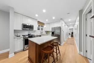 2555 N Southport Ave, Chicago, IL 60614 - Photo 9