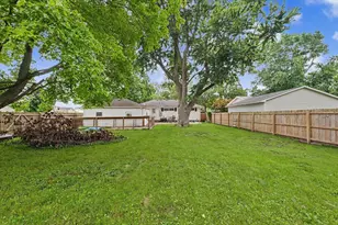 517 Stout St, Saint John, IL 61873 - Photo 33