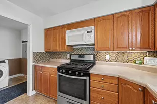517 Stout St, Saint John, IL 61873 - Photo 13