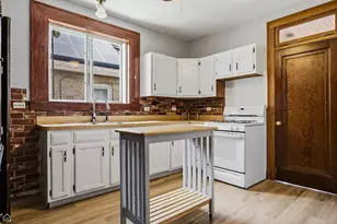 2257 Orchard St, Blue Island, IL 60406 - Photo 5