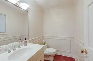 1447 Carol Ln, Deerfield, IL 60015 - Photo 25