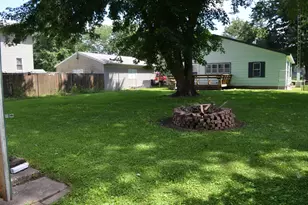 429 Meadow St, Niota, IL 62358 - Photo 35