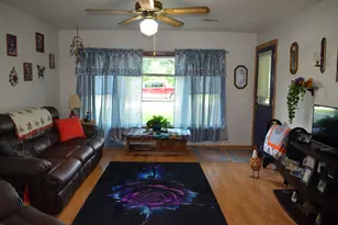 429 Meadow St, Niota, IL 62358 - Photo 7