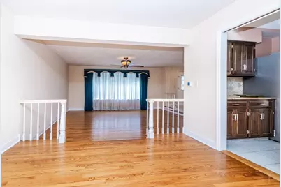 1012 S Church Road, Mount Prospect, IL 60056 - Photo 5
