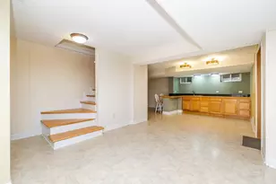 1012 S Church Rd, Mount Prospect, IL 60056 - Photo 27