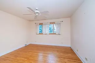 1012 S Church Rd, Mount Prospect, IL 60056 - Photo 21